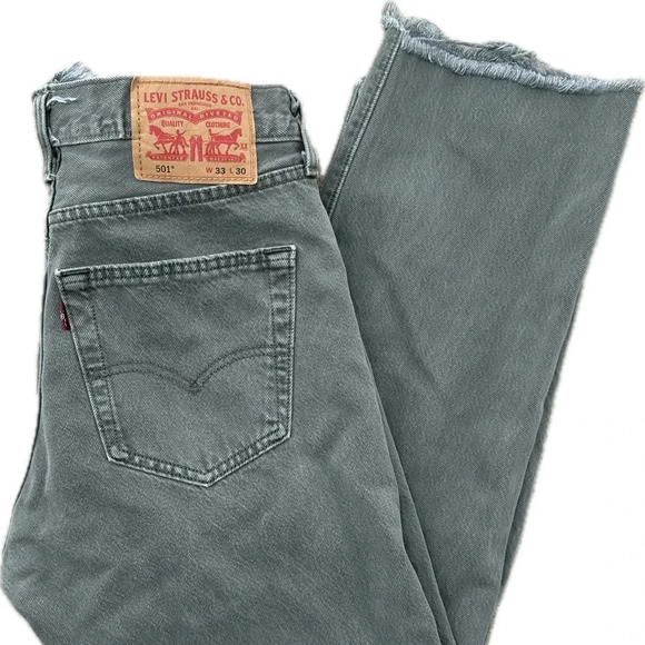 Levi's Other - Vintage Men’s/Womens Levi Jeans 501 Orginal Fit Straight Leg 33x30 Fall Green